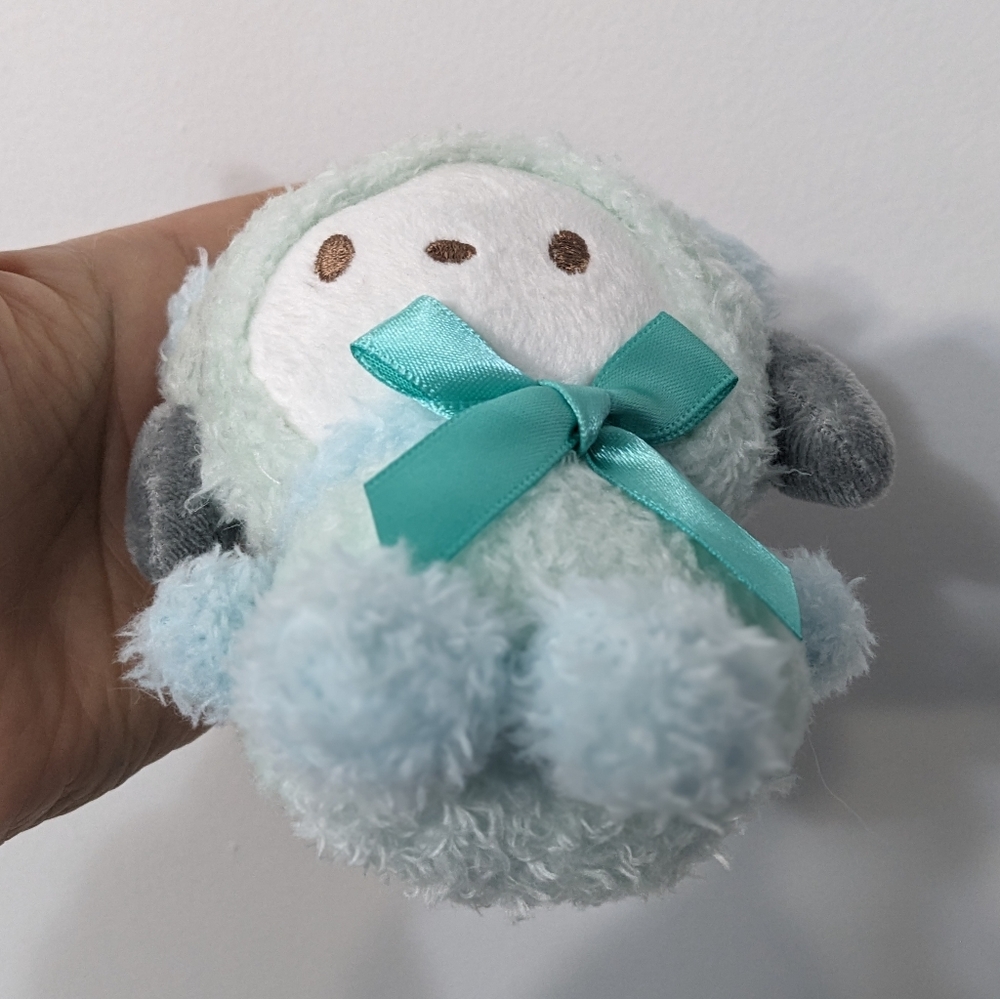 NEW Pochacco Sanrio Cute Plush Keychain Bag Charm - Picture 5 of 6